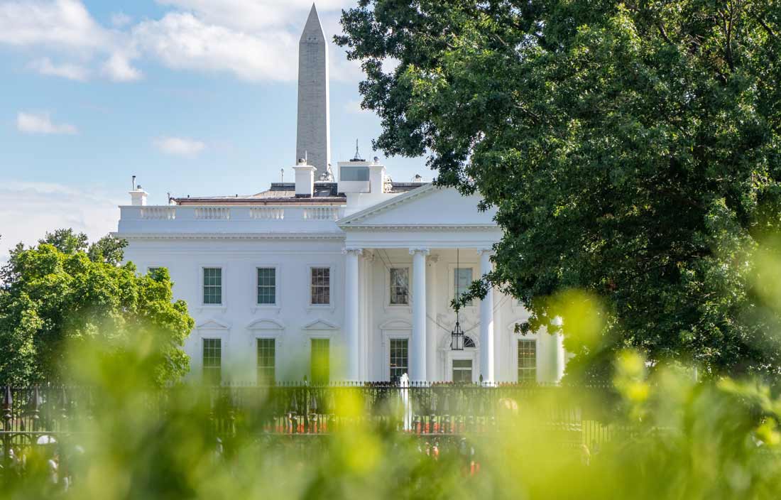 Exterior view of White House during the day.