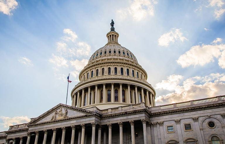 View of U.S. Congress building.