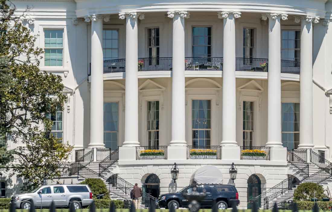 Facade of government building.