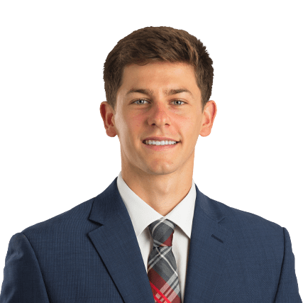 Professional photo of Sean Abelarde.