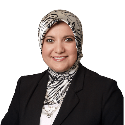 Professional photo of Mae Elbohy.